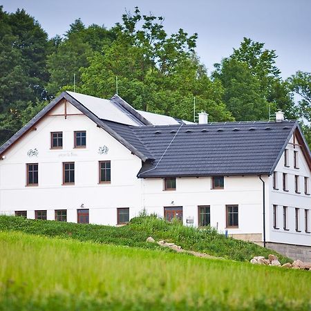Penzion Na Belisku Březiny Buitenkant foto